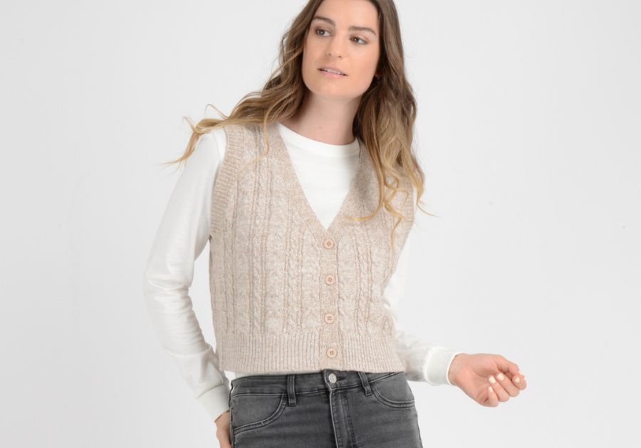 Sweaters: prenda básica que no puede faltar en tu armario 